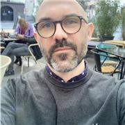 Laureato offre ripetizioni di diritto a ragazzi delle superiori