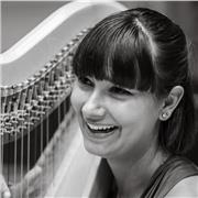 Experienced harp teacher for children and adults, from beginners to advanced, offering lessons in London and online