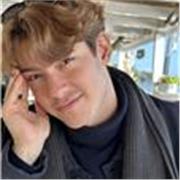 Laureato in Biologia molecolare, offro lezioni di Biologia per tutte le tipologie di studenti e adulti