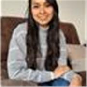 Maestra de apoyo escolar, especializada en carrera de Odontología y postgrados afines. Especialidad odontopediatria