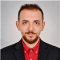 Teknolojiye ilgi duyan her yaştan öğrenci için robotik kodlama, 3B tasarım ve baskı ile Python programlama derslerini veriyorum
