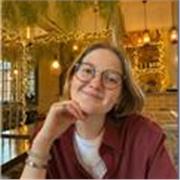 Native English Speaker looking to continue teaching English as a foreign language in a fun and dynamic way. 