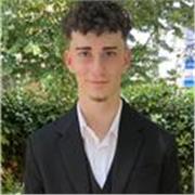 Estudiante de grado medio de SMR, termine la ESO con una buena media y la primaria la domino completamente, soy hermano mayor de 2