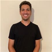 Clases de tenis particulares, mejorando técnica y táctica además de pasar un momento divertido dentro de la cancha