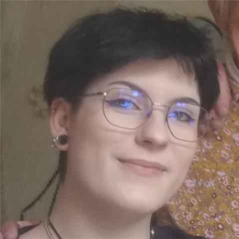 Inès