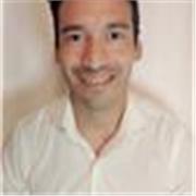 Soy Emanuel, profesor de Español titulado con amplia experiencia enseñando en China, Corea del Sur, Japón e Italia. 