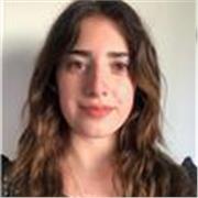 Profesora de Español imparte clases online