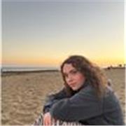 Profesora particular de inglés con experiencia imparte clases para todas las edades y formación para APTIS (online)