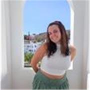 Soy una persona innovadora, con ganas de trabajar y estoy haciendo 4 de magisterio