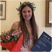 Laureata in economia e finanza impartisce lezioni di inglese, matematica, economia e francese