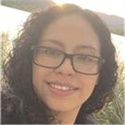 Profesora de Inteligencia Artificial adaptando a cada estudiante