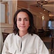 NATIVE ENGLISH TEACHER TEACHES ENGLISH IN ILLESCAS