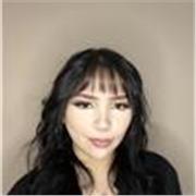 Profesora de Inglés con experiencia en enseñanza tanto a estudiantes de educación básica y media, como adultos de todas las edades