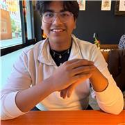 An Experienced english tutor with a level of C1 english