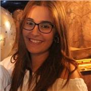 Doy clases de primaria a niños/as, también me ofrezco a cuidar niños