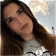 Studentessa magistrale in filologia moderna impartisce lezioni