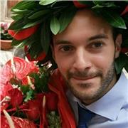 Laureato in Economia Aziendale con Lode impartisce lezioni di Matematica e di aiuto compiti