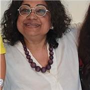 I give private lessons structured / adapted according to the learner's needs.