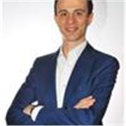 Offro lezioni d'inglese a bambini/e e ragazzi/e a vari livelli di studio. Studio e lavoro in inglese, dato ripetizioni in passato.