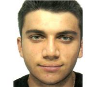 studente con diploma liceo scientifico