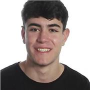 Estudiantes de grado en  Educación Primaria Trilingüe , con titulación CAE (Certificate Advanced English)