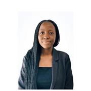 Patient, structured English teacher for practical communication learners