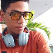 I consider myself responsible and empathic when working which makes me the perfect candidate, besides I like to hear others.