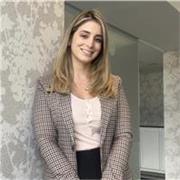 Me defino como una persona responsable y comprometida, con deseos de superación y mucho interés en la evolución profesional, seguir preparándome para seguir formándome y creciéndome, extendiendo mis experiencias en el área laboral 