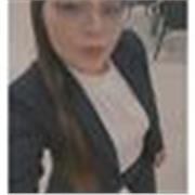 Eu ofereço aulas de reforço escolar com atendimento individualizado, respeitando o ritmo e as necessidades de cada aluno