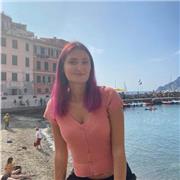 Insegnante di inglese offre lezioni private di ripetizioni o di conversazione online o a Genova