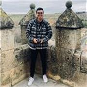 Profesor de español, tengo experiencia dictando clases virtuales para niños y adolescentes