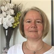 Directrice autodidacte de service après vente, gestion des administratifs et techniciens. Formation Exel et formation et gestion d’équipe à distance
