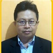 Erfahrener Indonesischlehrer mit guten Deutschkenntnissen