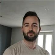 Professeur de droit titulaire d'un master 2 en droit maritime