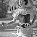 Impara a cucire il tuo corsetto di ispirazione vittoriana!servono macchina da cucire + lista di materiali da me data in anticipo
