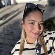 Profesora especializada  
en educación infantil  niños peques