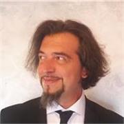 Diplomato al I° Liceo Artistico; Scenografo; Pittore offre ripetizioni in Storia dell'Arte; Pittura ; Disegno Artistico e Tecnico