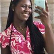 Soy profesora de español y creole haitiano. Imparto clases a niños y adultos, a personas de cualquier edad