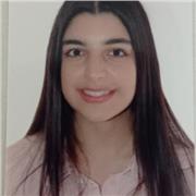 Mi chiamo Anya e sono laureata in Scienze dell'Educazione.