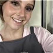 Profesora paciente, creativa y cercana para apoyo escolar infantil. 