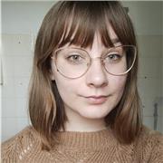 Studentessa di scienze della formazione cerca lavoro come aiuto compiti o come insegnante per specifiche materie