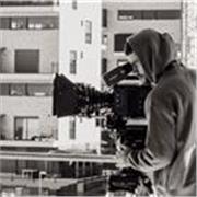 Director de fotografía en activo ofrece clases de fotografía y video para todos los niveles. Online y presencialmente.