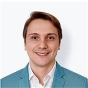 Apasionado del diseño y experto en Photoshop, te enseño a crear, retocar y transformar tus ideas en imágenes impactantes.