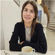 Profesora Universitaria de Educación Superior en Matemática dicta clases para nivel secundario y superior