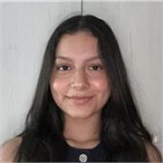 Profesora titulada en inglés con casi 1 año de experiencia.