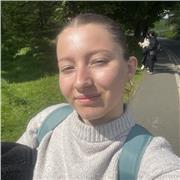 Lycéenne en terminale, ayant obtenu mon brevet avec mention très bien, je propose un soutien scolaire personnalisé.