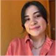 Responsable y con mucha creatividad.
Paciente y tolerante. 