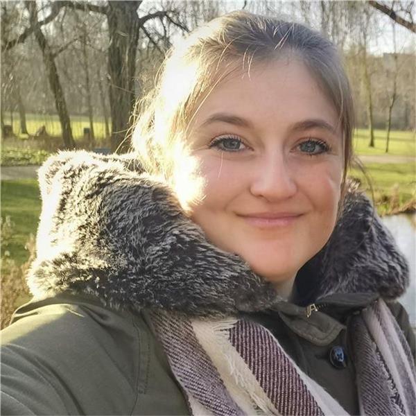 Effektiver Russischunterricht Online Und In Hamburg Mit Daria. Daria