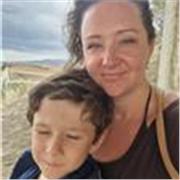 Profesora de piano, canto y lenguaje musical.
Apto todos los niveles.
