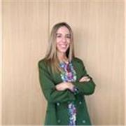 Profesional titulada en Economía y Negocios Internacionales y Máster en formación del profesorado